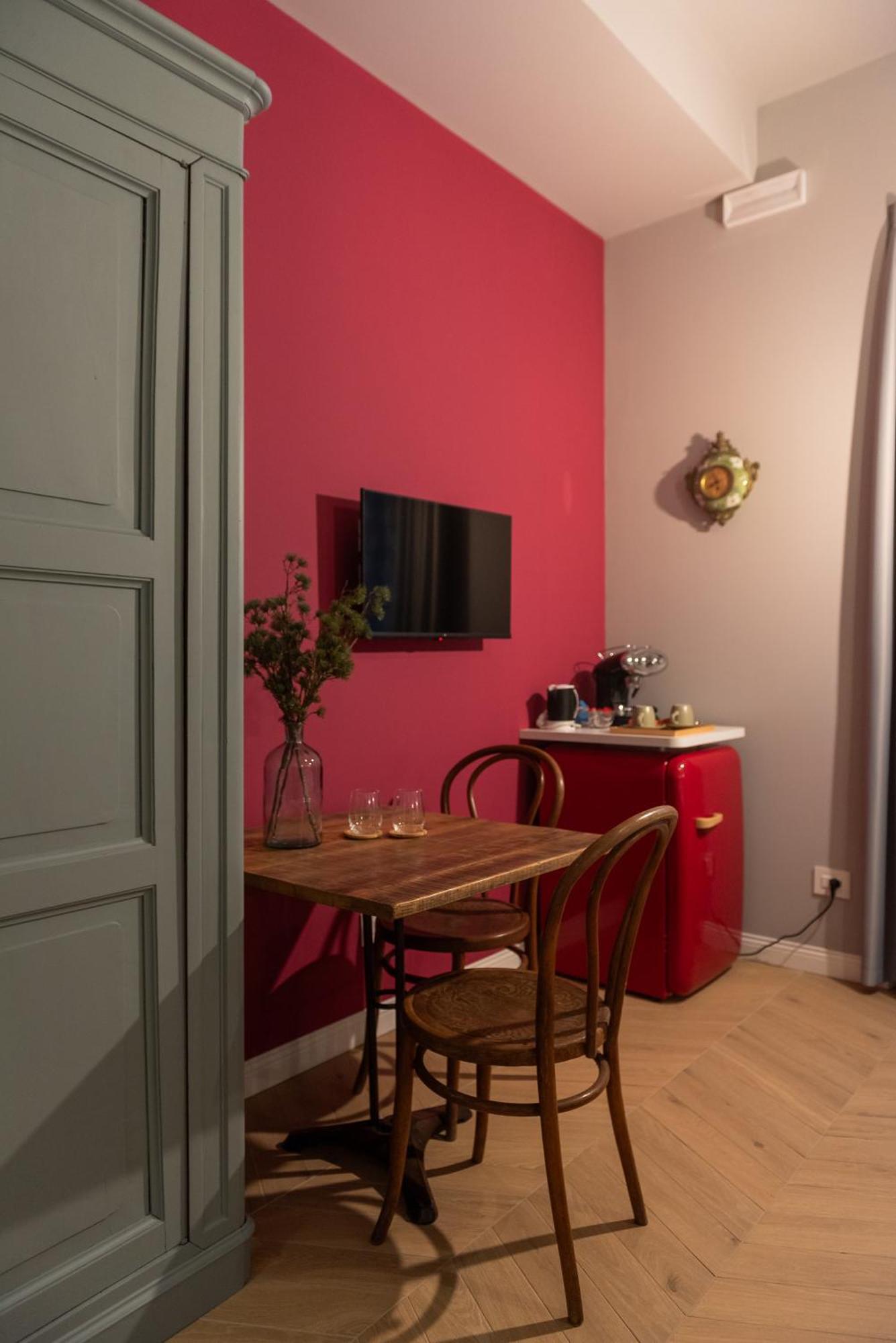 Sophia Boutique Suites Trieste Exterior foto