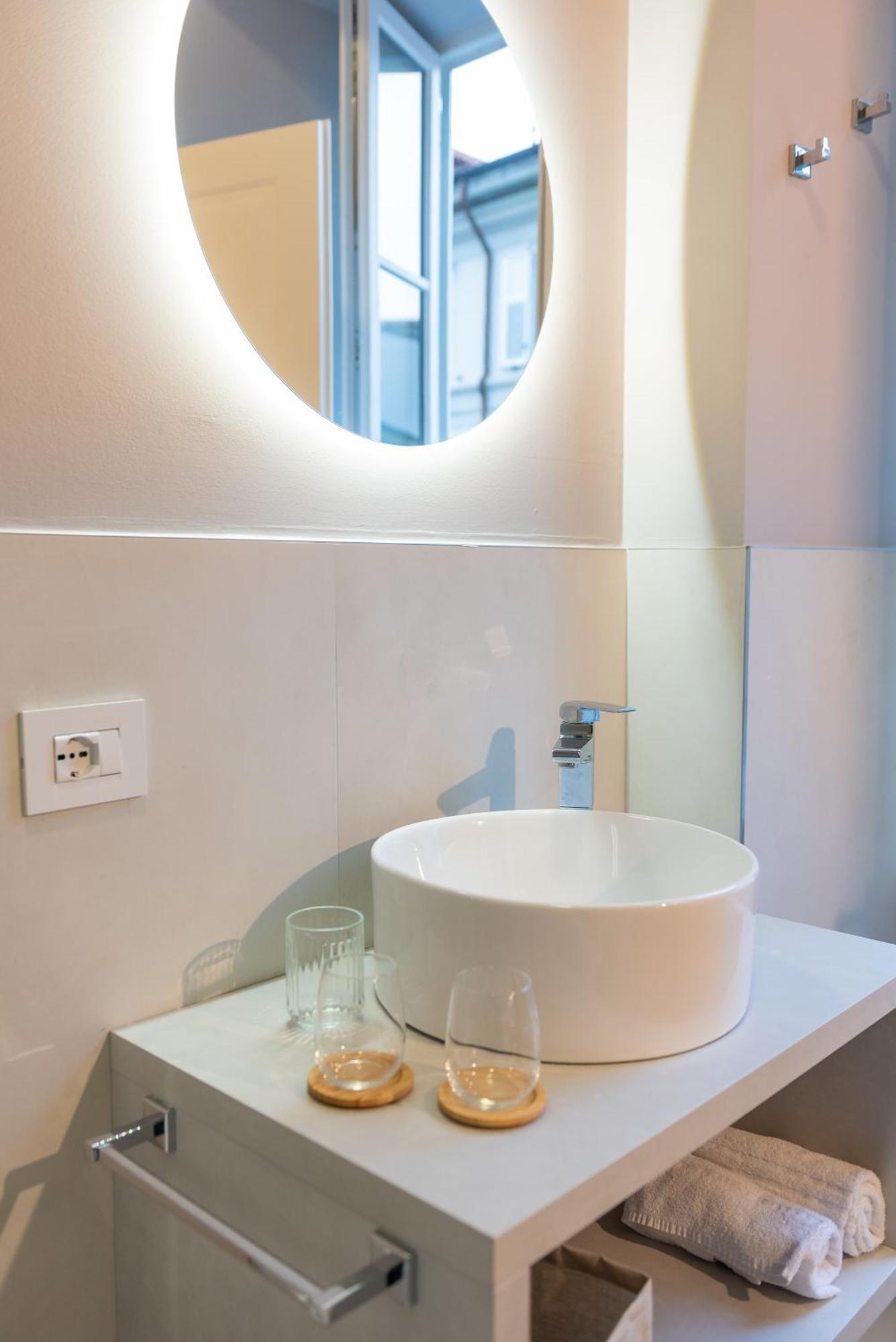 Sophia Boutique Suites Trieste Exterior foto