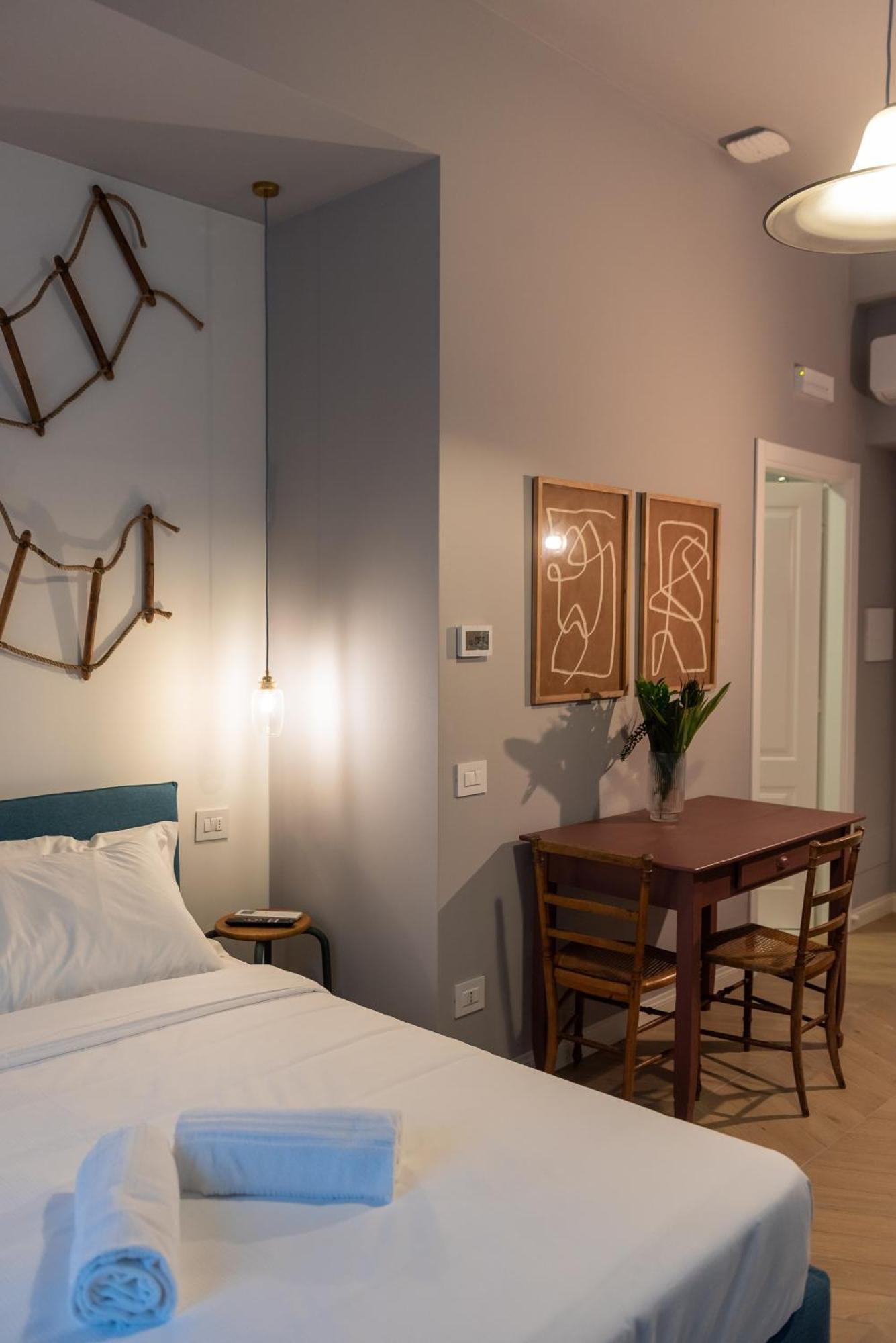 Sophia Boutique Suites Trieste Exterior foto